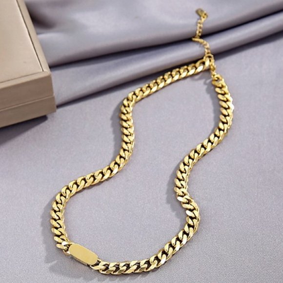 NEW 18K Gold Plated Chunky Chain Necklace - Picture 4 of 7